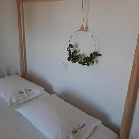 Cato Appartement Vátos